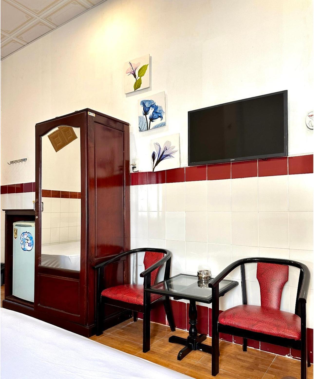 Khach San Nam Do 2 Hotel Кан То Екстериор снимка