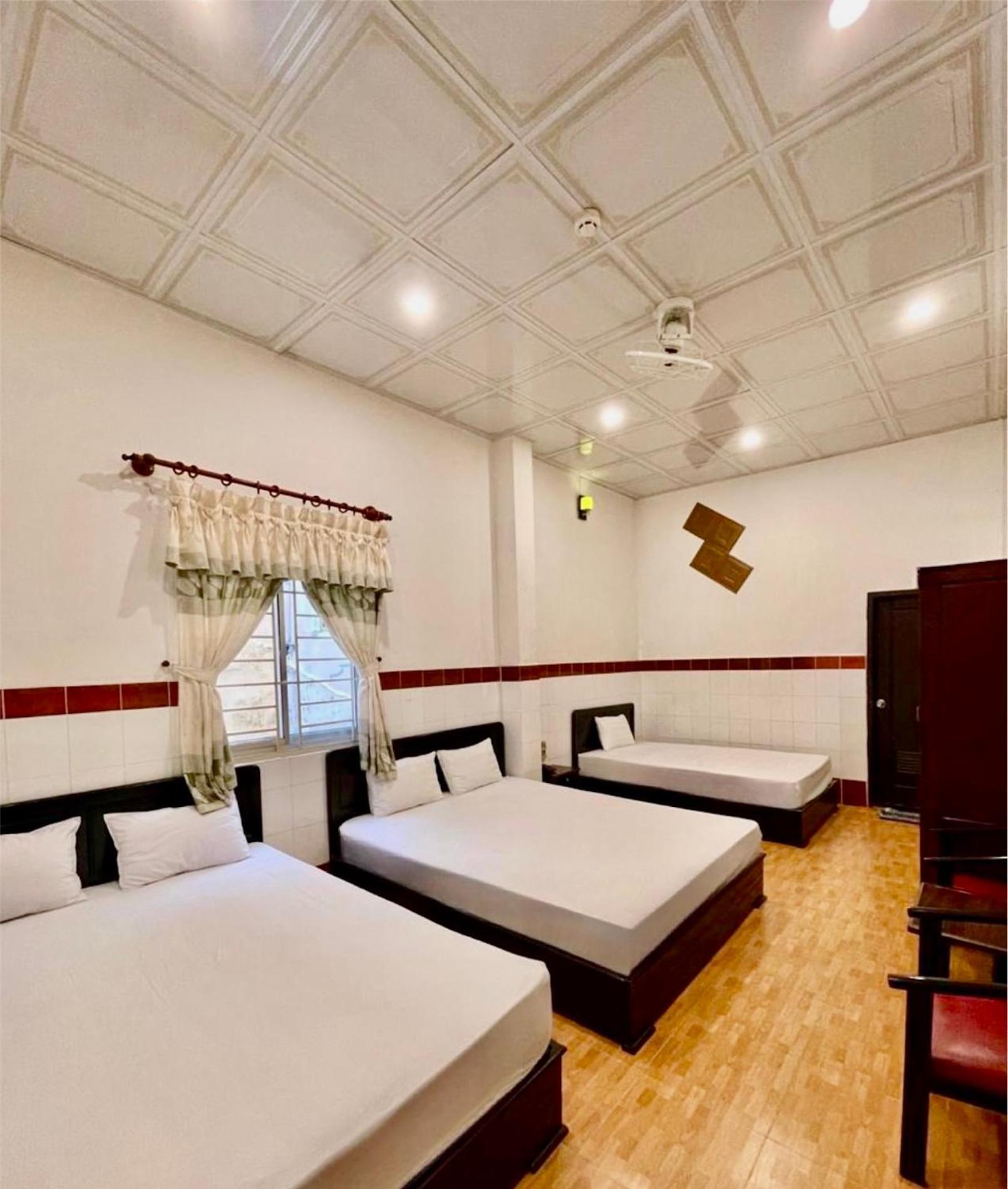 Khach San Nam Do 2 Hotel Кан То Екстериор снимка
